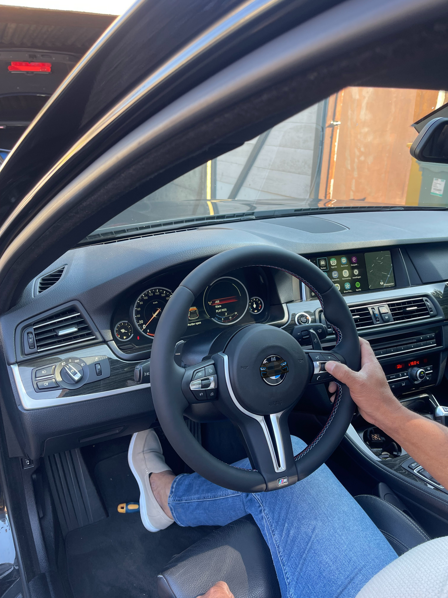 M-Steering Wheel