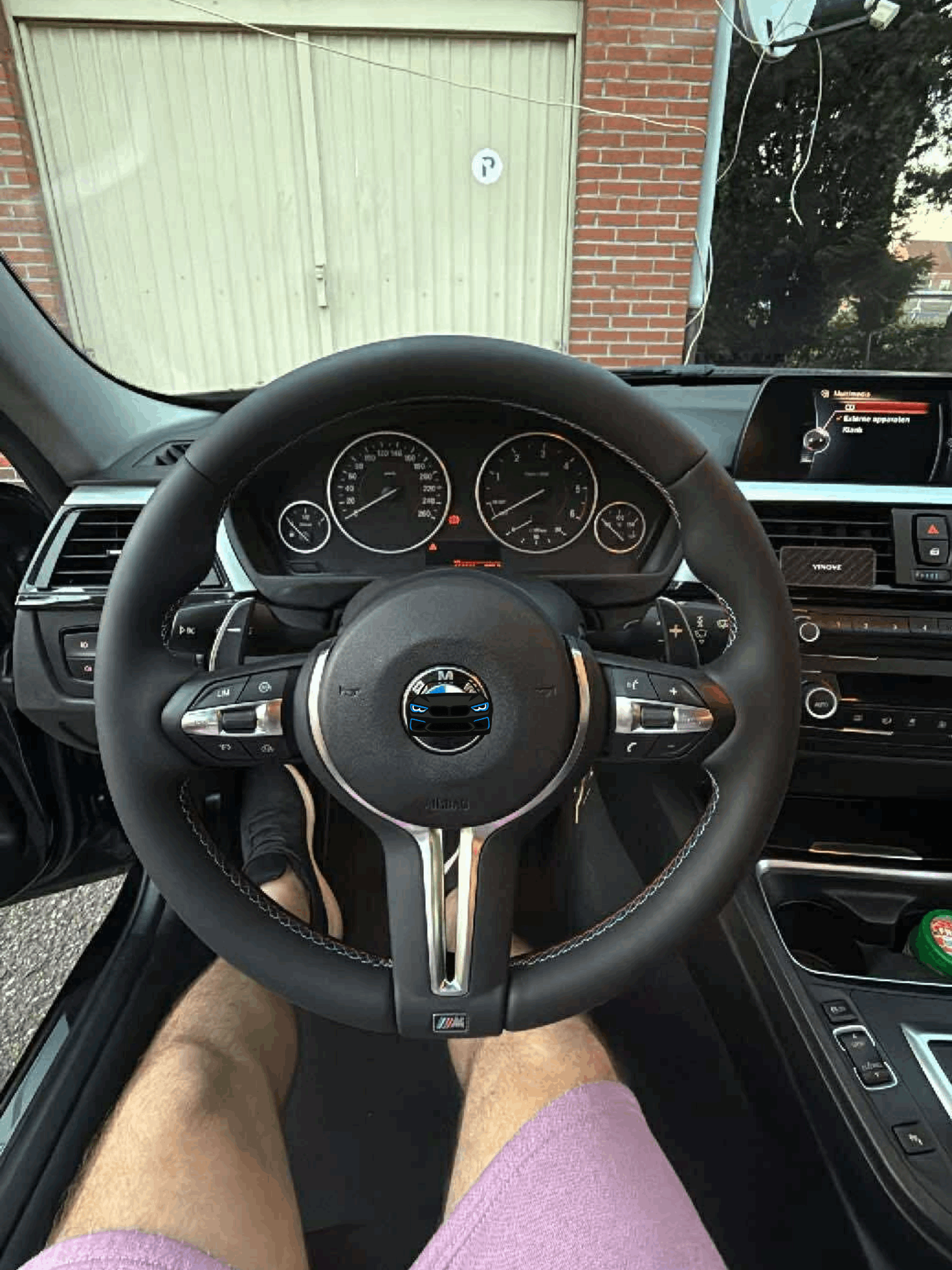 M-Steering Wheel