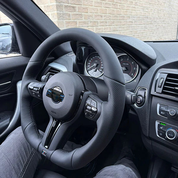 F-Series Flat Steering Wheel Black Plug & Play